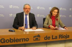 Foto: El Teléfono del Menor atendió el año pasado 3.267 llamadas de niños y adolescentes (EUROPA PRESS)