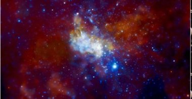 Foto: El agujero negro central de la Vía Láctea devora asteroides (NASA)