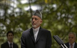 Karzai denuncia la muerte de varios niños en un bombardeo de la OTAN