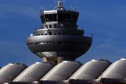 Pastor, partidaria de que las CCAA participen en la nueva gestión aeroportuaria