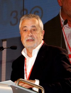 Foto: Griñán no entiende la "imposición" de los temarios (EUROPA PRESS/PSOE)