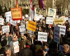 Concentración En Apoyo A Garzón 