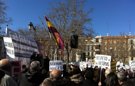 Miles de personas expresan su apoyo a Garzón