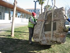 Restitución Del Monolito En Homenaje A Pompeu Fabra En Plaza Lesseps