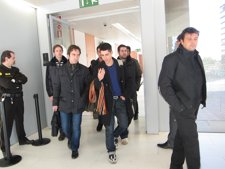 Exalumnos De Top Fly Acuden Al Juicio A La Empresa