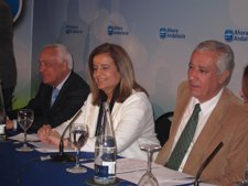 Fátima Báñez Junto A Javier Arenas.