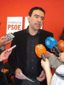 El Portavoz Del Grupo Socialista En El Parlamento De Andalucía, Mario Jiménez.