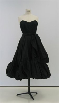 Vestido De Cristobal Balenciaga