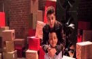 Bieber y Gómez practican en "ser papás"