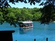 Barco en uno de los lagos