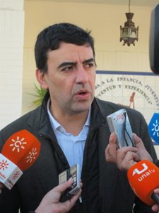 Mario Jiménez.