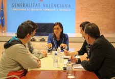 La Consellera Catalá En La Reunión Con Representantes De Faavem