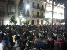 Concentración Estudiantil Ante La Sede Del PP Andaluz.