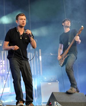 Damon Albarn y Alex James, de Blur