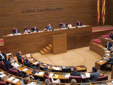 Hemiciclo De Las Corts Valencianes en imagen de archivo