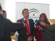 Recio niega la destrucción de documentos de los ERE y afirma que la