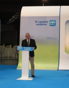  El Presidente Del PP-A, Javier Arenas
