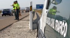 La Guardia Civil de Tráfico en un control 