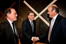 Villanueva Y Mateos Con De Guindos