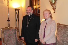Mercedes Fernández (PP) Y El Arzobispo De Oviedo