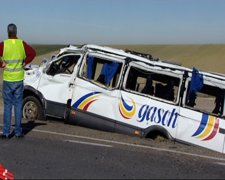 Microbús Accidentado En Ávila
