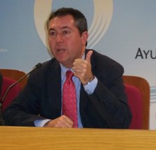 Juan Espadas