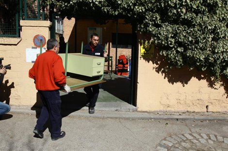 Imagen Del Colegio Embargado Santa Illa