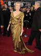 Meryl Streep posando sobre la alfombra roja de los