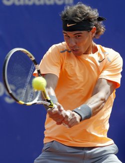 Nadal convierte en trámite el partido contra Tipsarevic y espera rival en semifinales