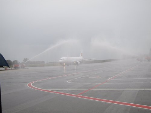 Iberia Express empieza a operar en Vigo con una conexión con Madrid