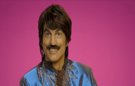 Ashton Kutcher busca novia en una web de citas