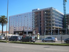 Los socialistas quieren conocer los detalles de las compras de medicamentos en el Hospital Carlos III