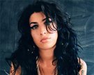 Subastado un cuadro pintado con la sangre de Amy 