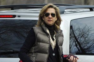 La Infanta Cristina y sus cuatro hijos se instalan en Zarzuela hasta el martes