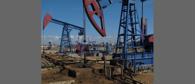 Petróleo y lujo en Bakú