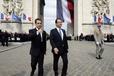 Nicolas Sarkozy  Junto A François Hollande 