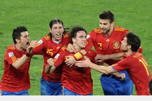 Puyol, adiós a la Eurocopa y Villa 'no está descartado en absoluto'