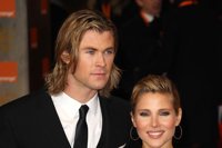 Elsa Pataky y Chris Hemsworth pasean por primera vez a India Rose