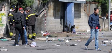Foto: Fallece una segunda estudiante por el atentado en el instituto de Brindisi (ANSA ANSA / REUTERS)