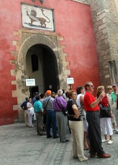 Foto: Andalucía pierde un 3,9% de turistas internacionales en abril (EUROPA PRESS)