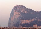 Foto: Gibraltar condena la "provocación peligrosa" de los pescadores de Algeciras