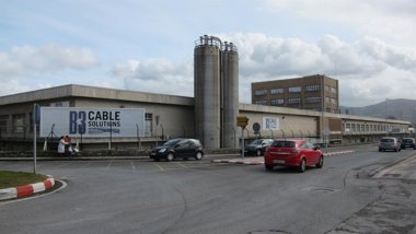Foto: El Gobierno hace "un seguimiento constante" de la situación de la fábrica de B3 Cable (EUROPA PRESS)