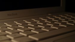 Foto: Detenido en Albacete un bloguero que distribuía imágenes de pornografía infantil (SIMON COCKS FLICKR CC)
