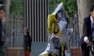 La Exposición de zapatos gigantes Shoe Street Art rinde homenaje al zapato español