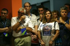 Foto: Familiares de víctimas de Spanair reúnen 50.000 firmas para revisar el caso (EUROPA PRESS)