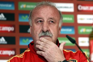 Del Bosque: 'Las cosas no van a ser fáciles por haber ganado hace cuatro años'