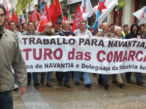 Unas 30.000 personas reclaman en Ferrol carga de trabajo para el naval