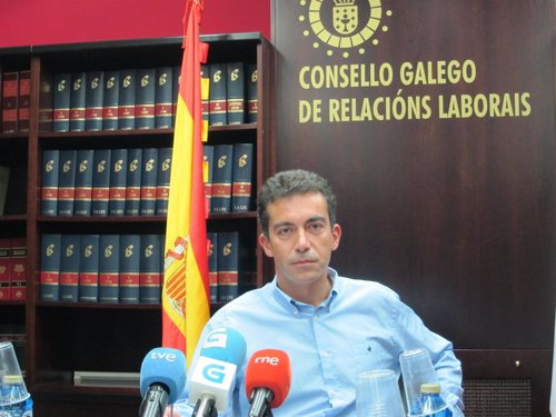Los gallegos pierden poder adquisitivo pero trabajan más horas