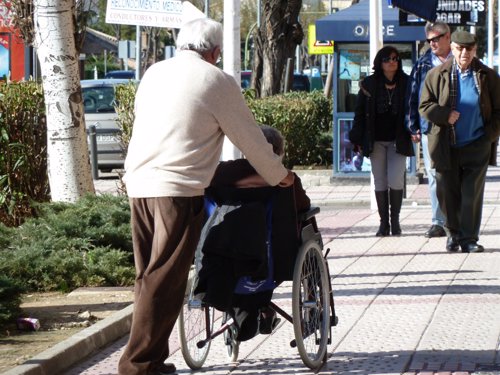El Gobierno central recorta 21,5 millones en Dependencia en Galicia