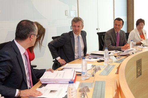 El Gobierno gallego bajará el sueldo de sus miembros un 7,1%
